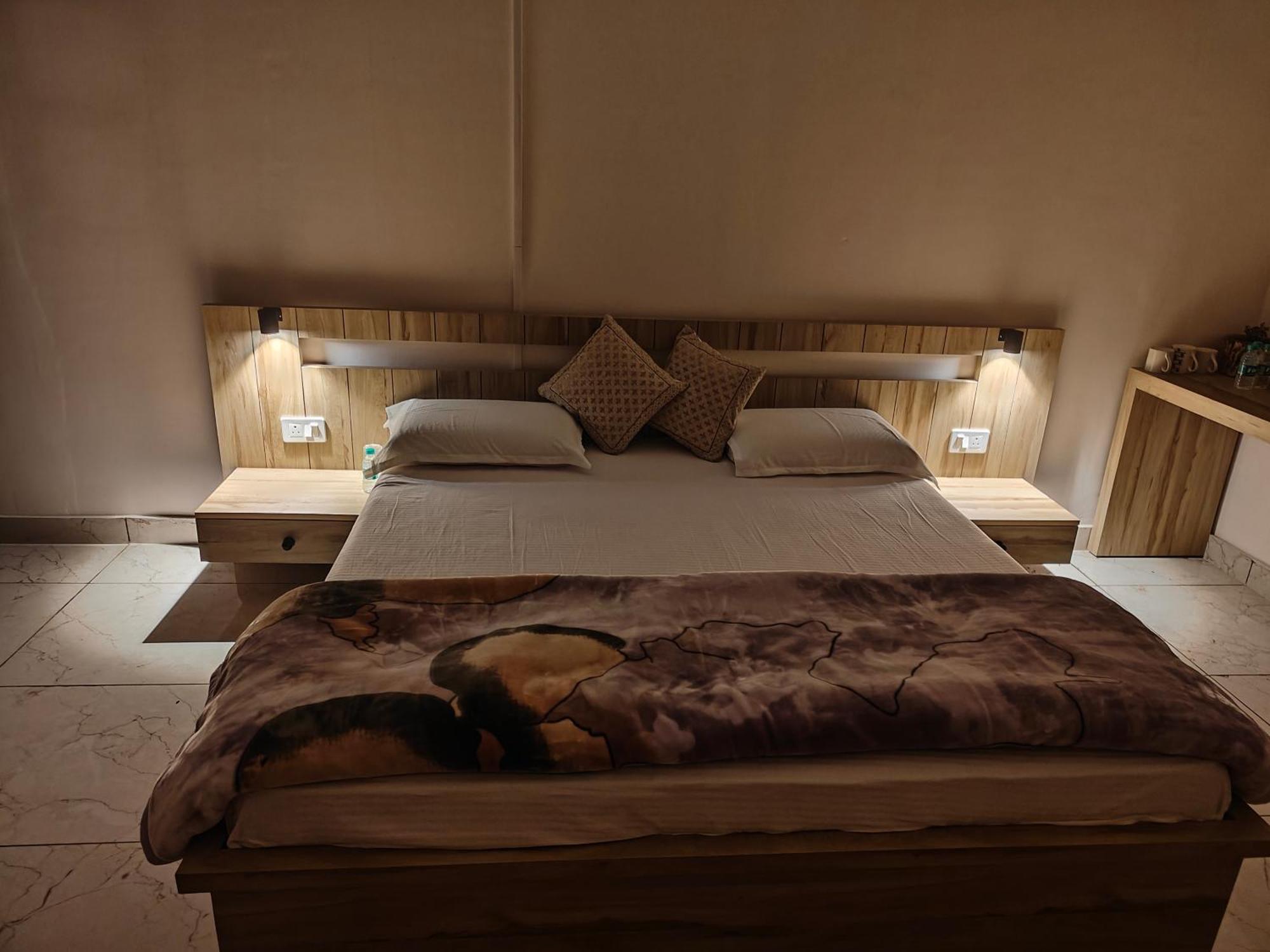 Shobhayan Inn, Airport Railway Station Pickup Free Ayodhya ห้อง รูปภาพ