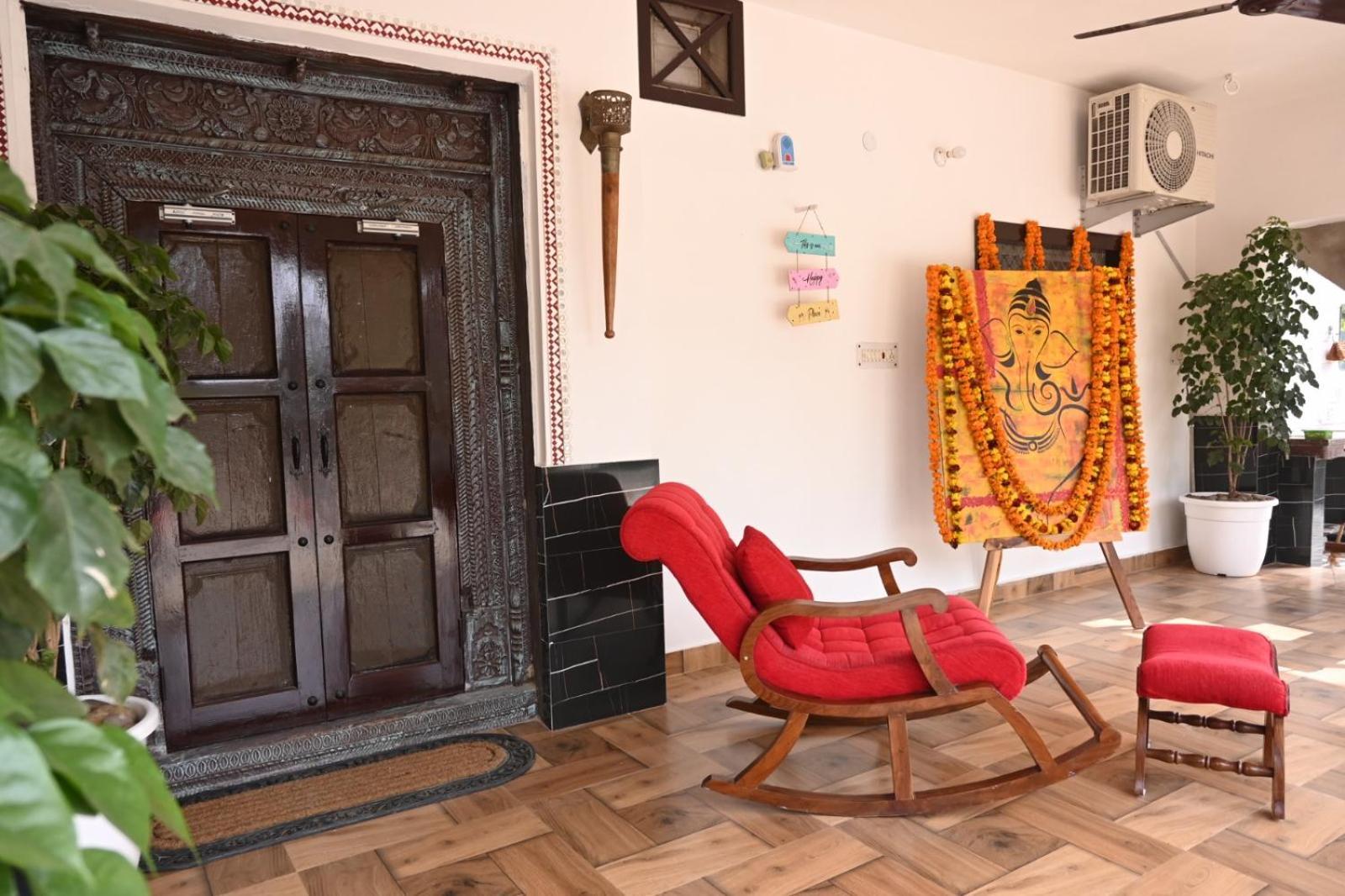 Shobhayan Inn, Airport Railway Station Pickup Free Ayodhya ภายนอก รูปภาพ