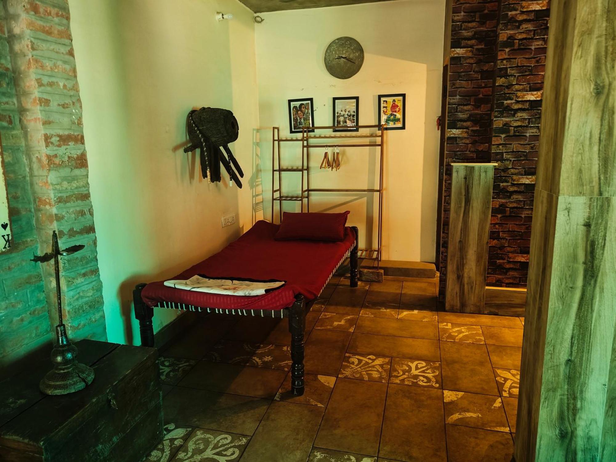 Shobhayan Inn, Airport Railway Station Pickup Free Ayodhya ภายนอก รูปภาพ