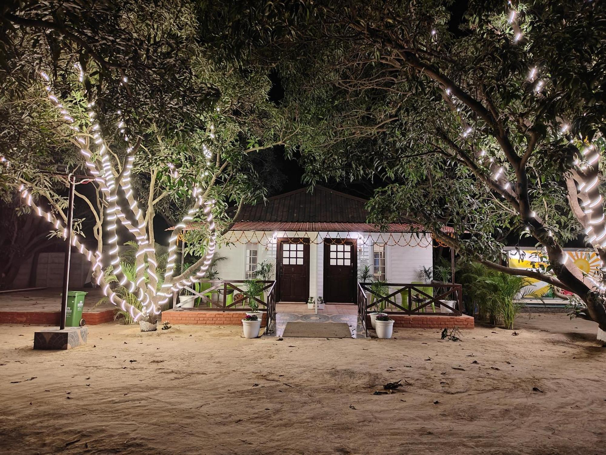Shobhayan Inn, Airport Railway Station Pickup Free Ayodhya ภายนอก รูปภาพ