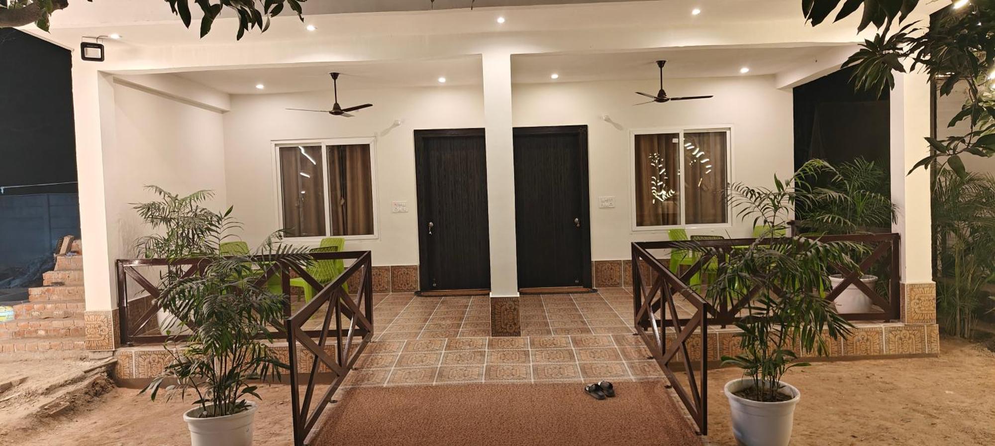 Shobhayan Inn, Airport Railway Station Pickup Free Ayodhya ภายนอก รูปภาพ